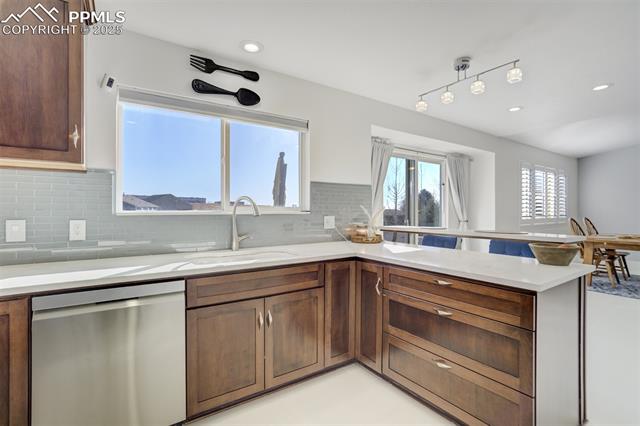 7171 Bonnie Brae Lane