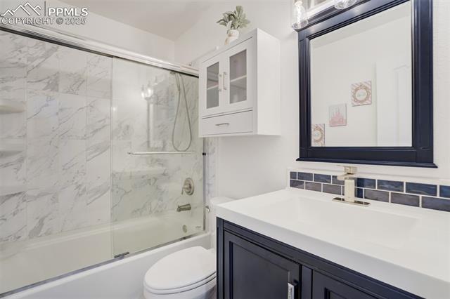 7171 Bonnie Brae Lane