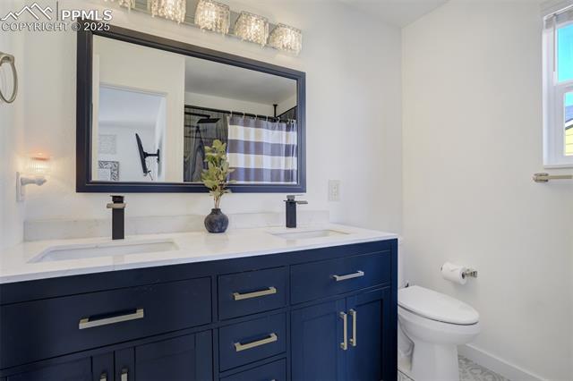 7171 Bonnie Brae Lane