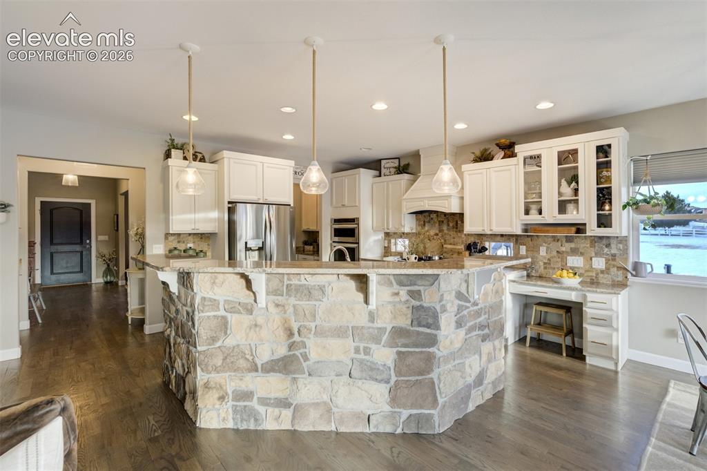 7310 Clovis Way
