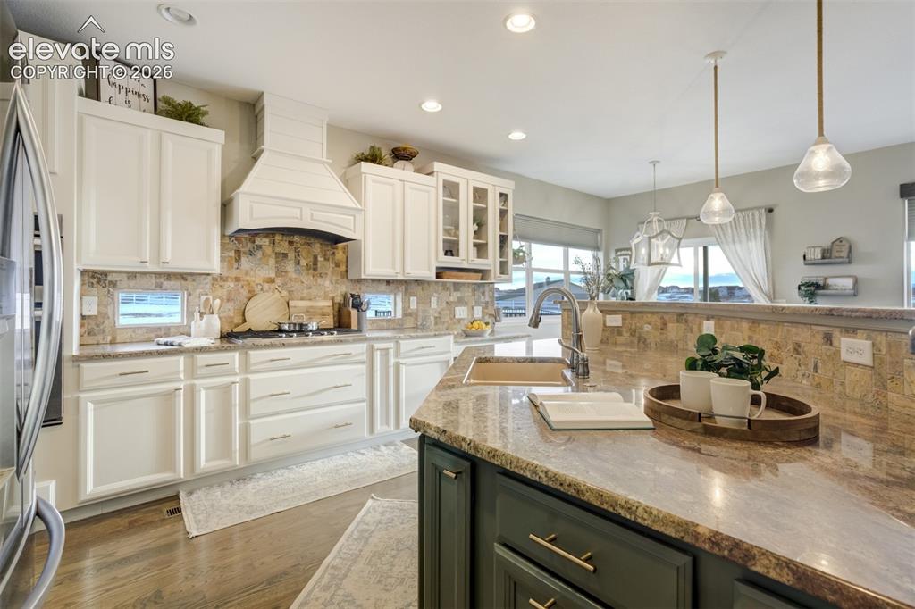 7310 Clovis Way
