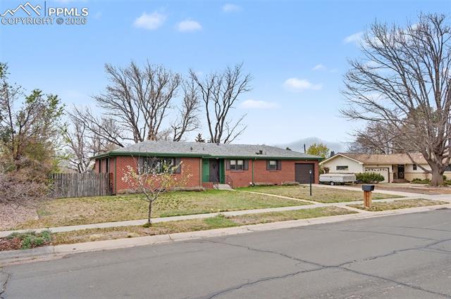 2724 Marilyn Road