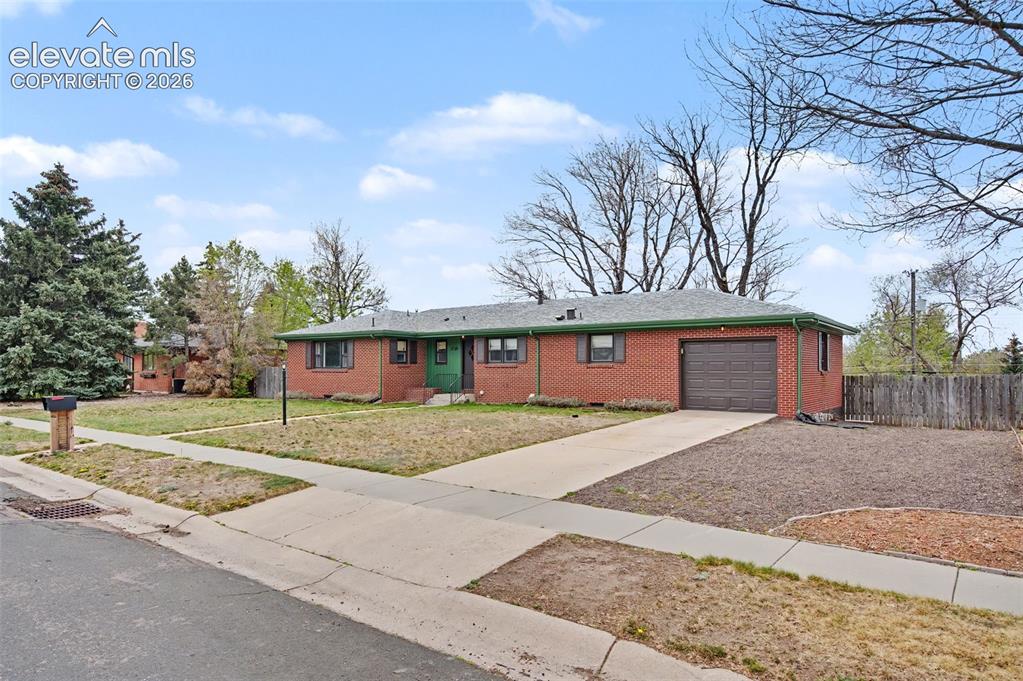 2724 Marilyn Road
