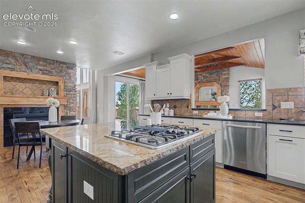 1077 Crystal Basin Drive