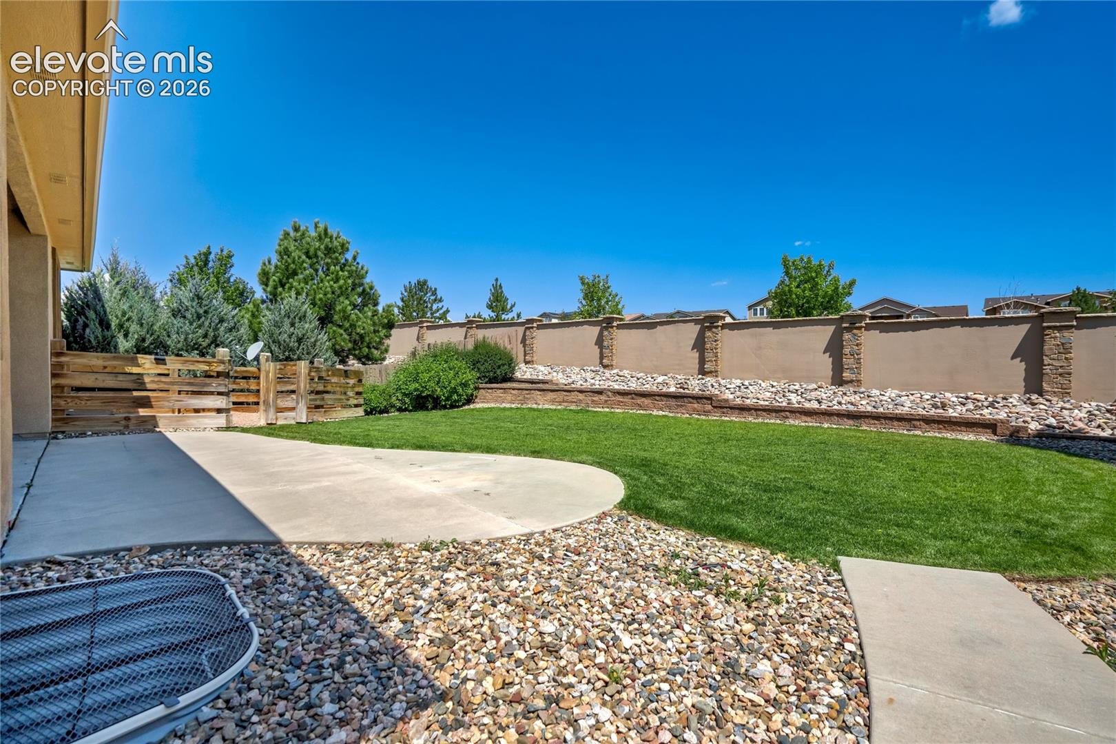 5228 Monarch Crest Way