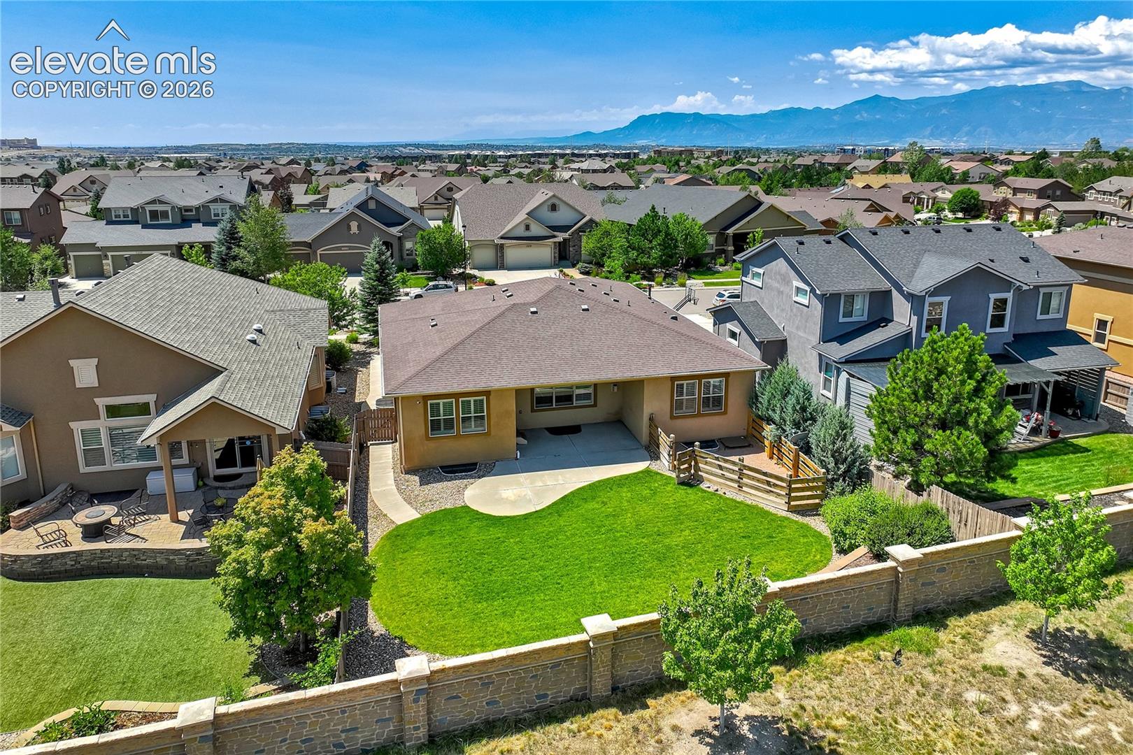 5228 Monarch Crest Way