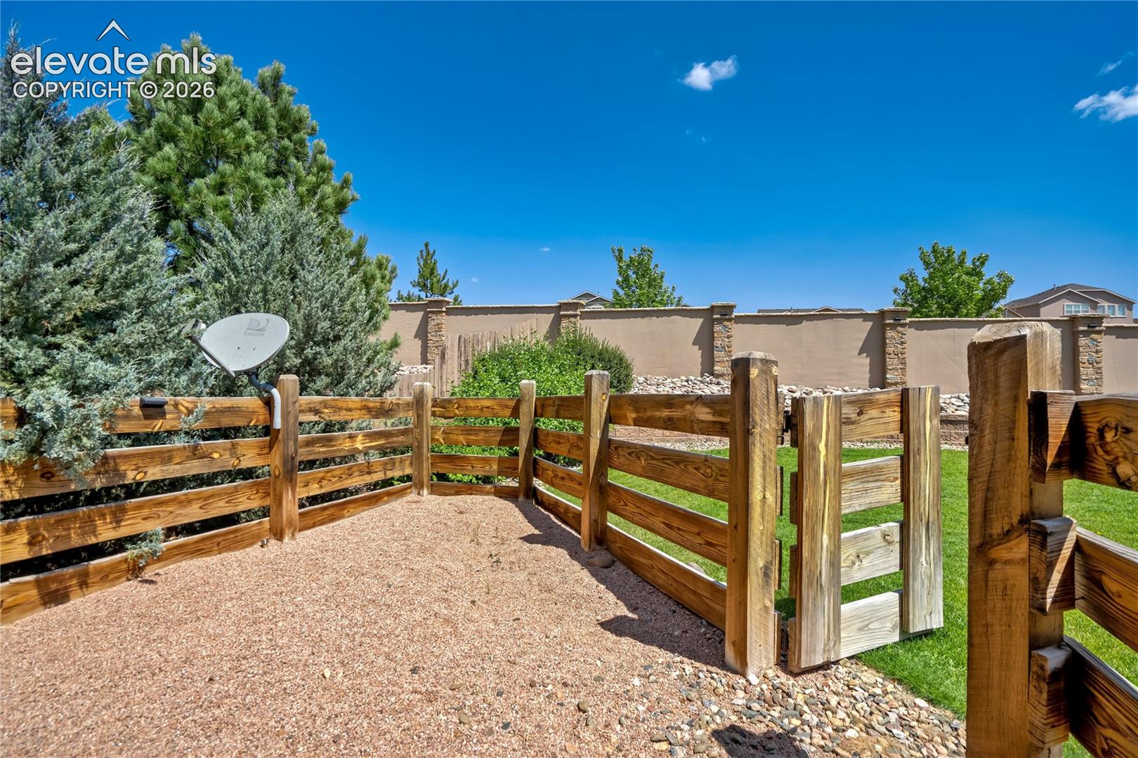 5228 Monarch Crest Way