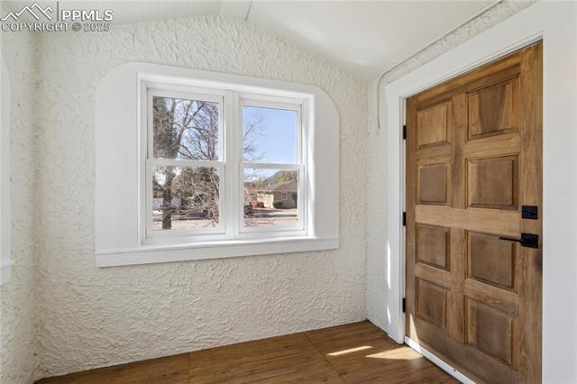 1010 E Willamette Avenue