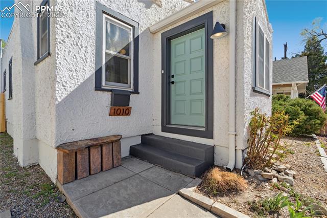 1010 E Willamette Avenue