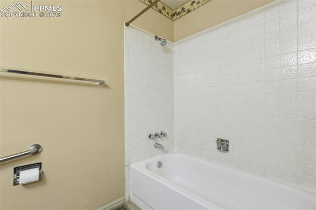 5546 Wilkerson Pass Drive