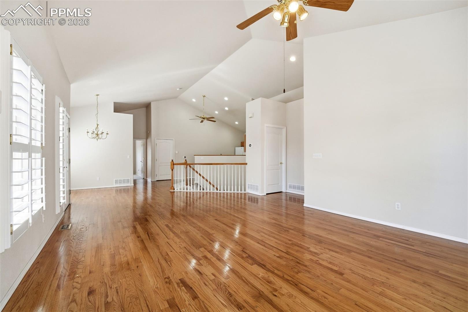 5547 Sonnet Heights