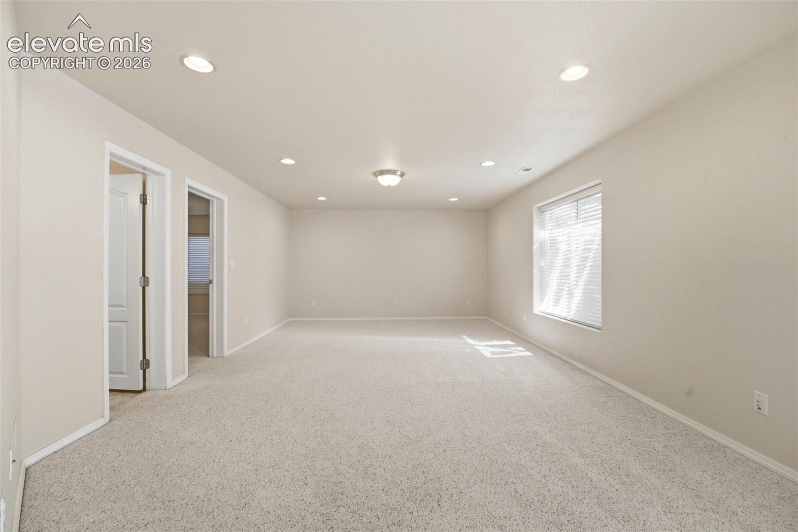 5547 Sonnet Heights