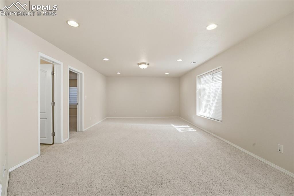 5547 Sonnet Heights