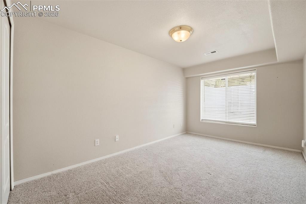 5547 Sonnet Heights