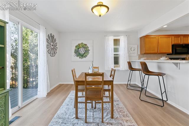 7316 Straggler Circle