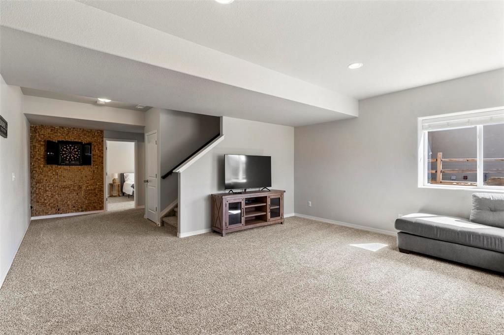 19844 Lindenmere Drive