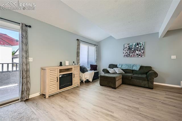 4652 Excalibur Court