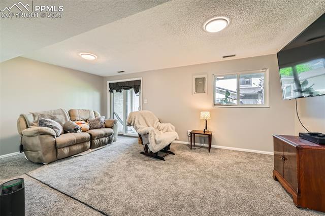 4652 Excalibur Court