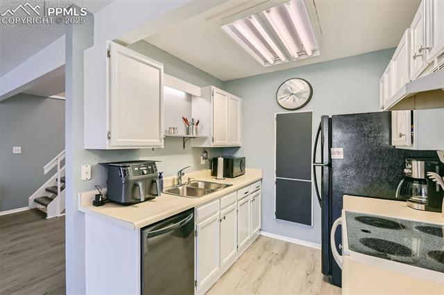 4652 Excalibur Court