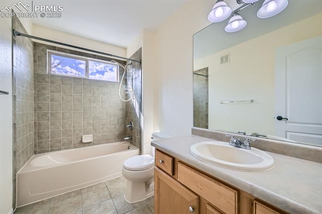 1875 Montura View 101