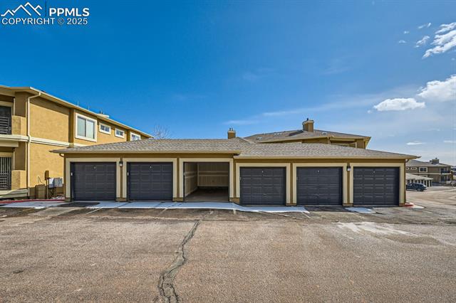 1875 Montura View 101