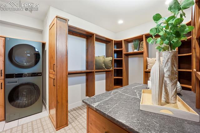 17445 Pond View Place