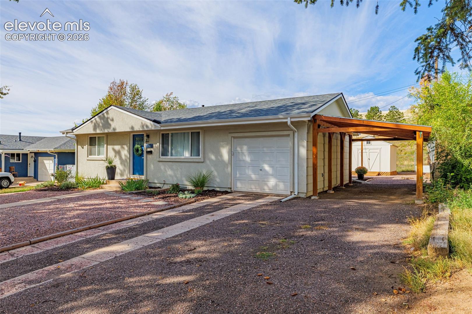 1102 Holmes Drive
