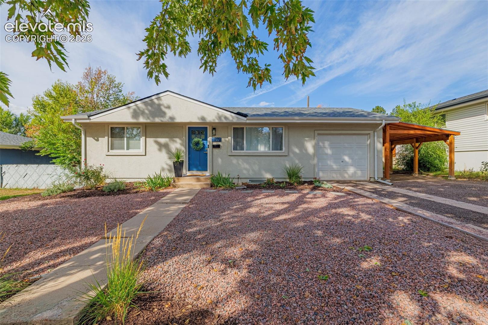 1102 Holmes Drive
