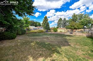1822 N Circle Drive