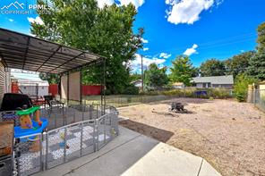 1822 N Circle Drive