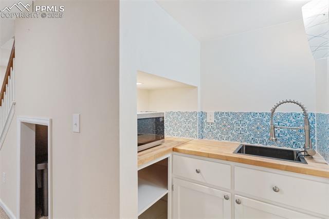 3820 Becket Drive