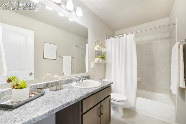 4631 Zircon Drive