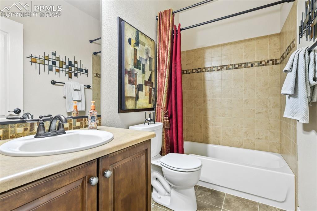 13010 Penfold Drive