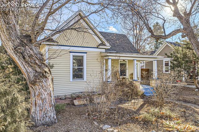 1819 N Corona Street