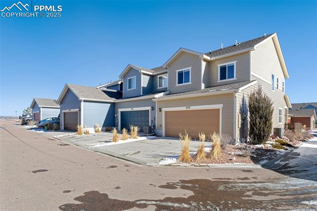 453 Gray Horse Alley