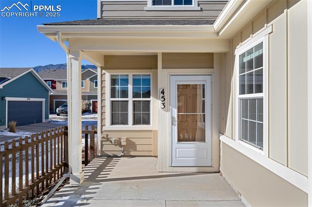 453 Gray Horse Alley