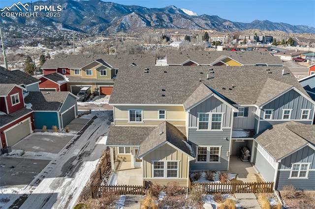 453 Gray Horse Alley