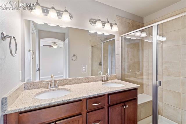 453 Gray Horse Alley