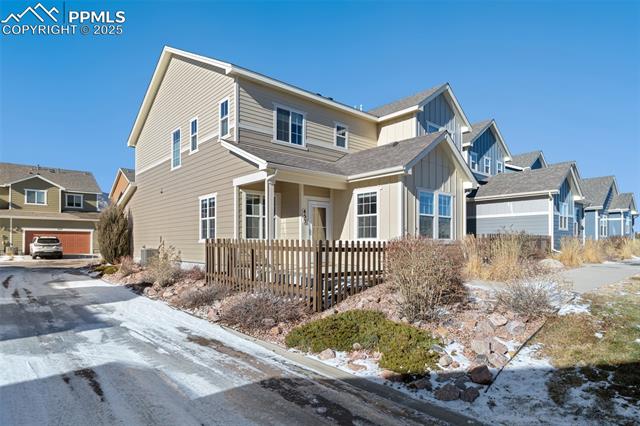 453 Gray Horse Alley