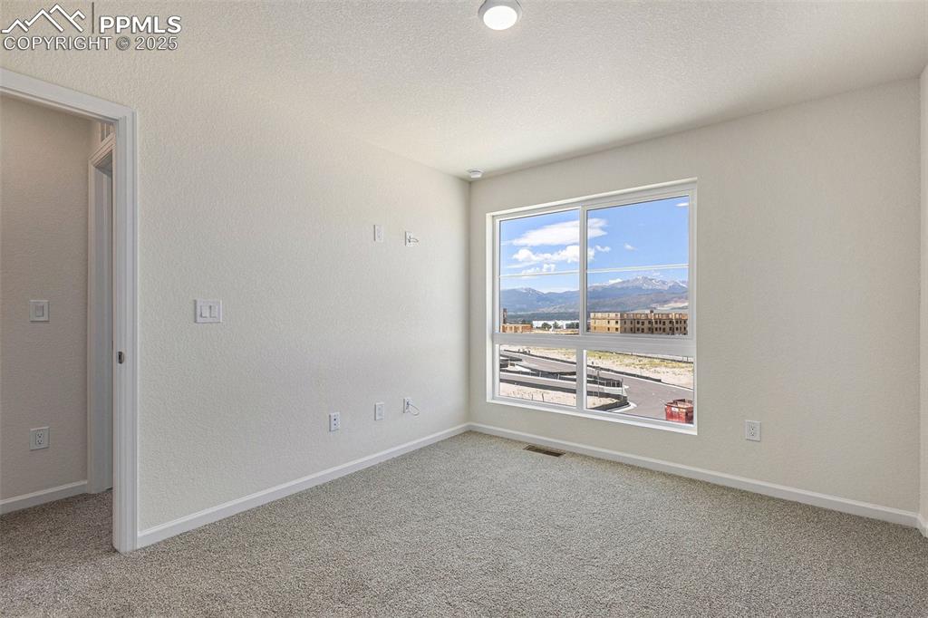 10648 Eulcase Heights