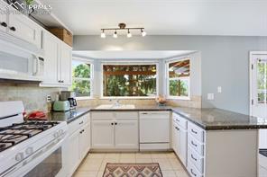5672 Corinth Drive