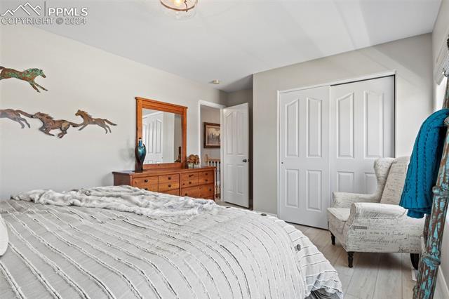 15883 Paiute Circle