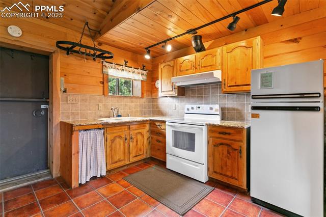 2377 Fuller Road