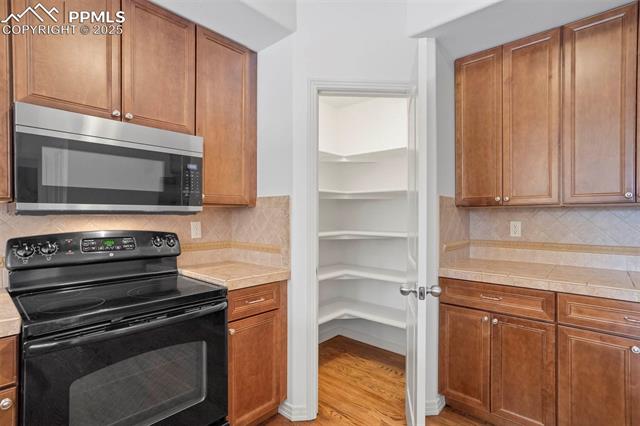 1571 Promontory Bluff View