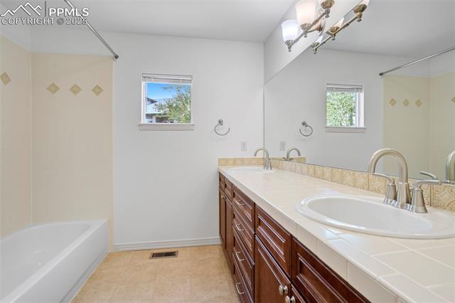 1571 Promontory Bluff View