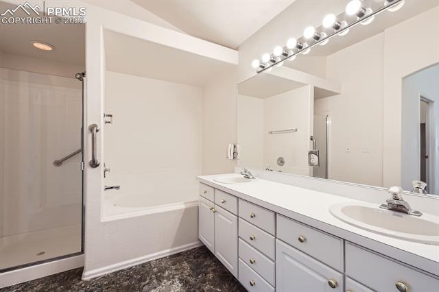 3931 Christy Heights