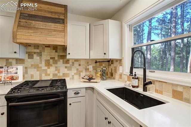 17865 Smugglers Road