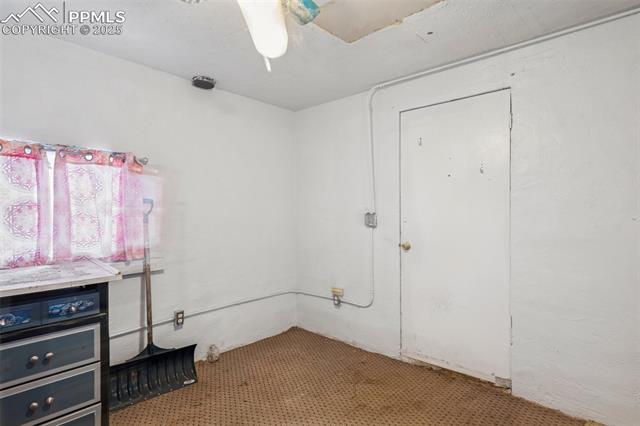 906 W Cucharras Street