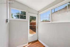 906 W Cucharras Street