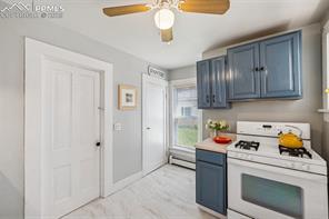 906 W Cucharras Street